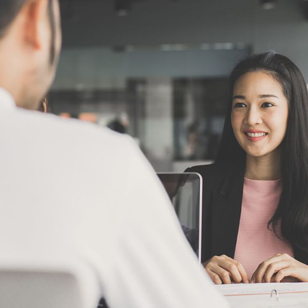 03 câu hỏi chuẩn bị giúp tăng khả năng đậu phỏng vấn việc&nbsp;làm